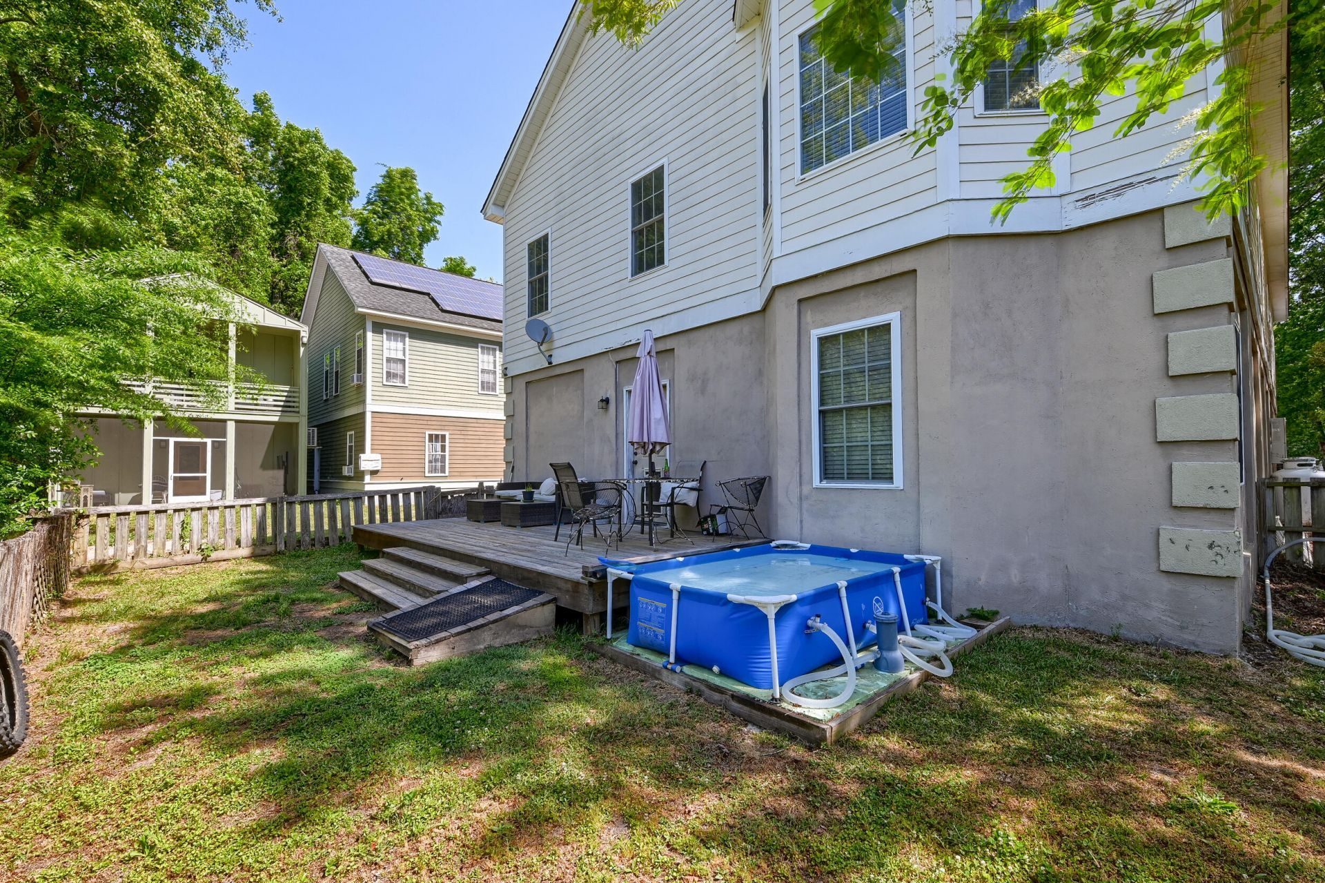 731 York Street Photo 54