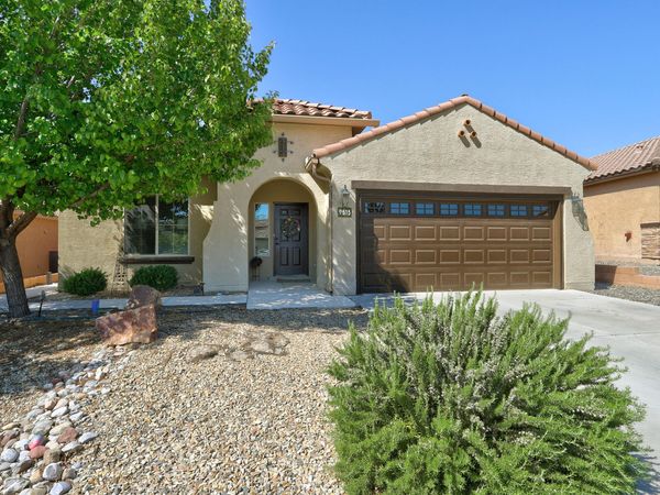 9515 Rock View Drive NW, Albuquerque, NM 87114