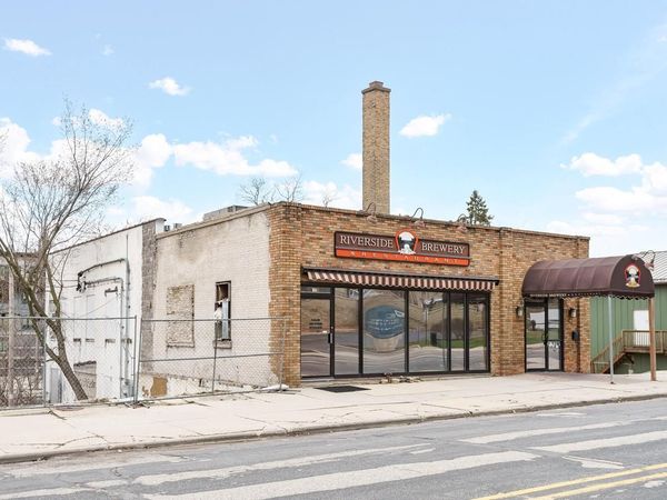 255 S Main STREET, West Bend, WI 53095