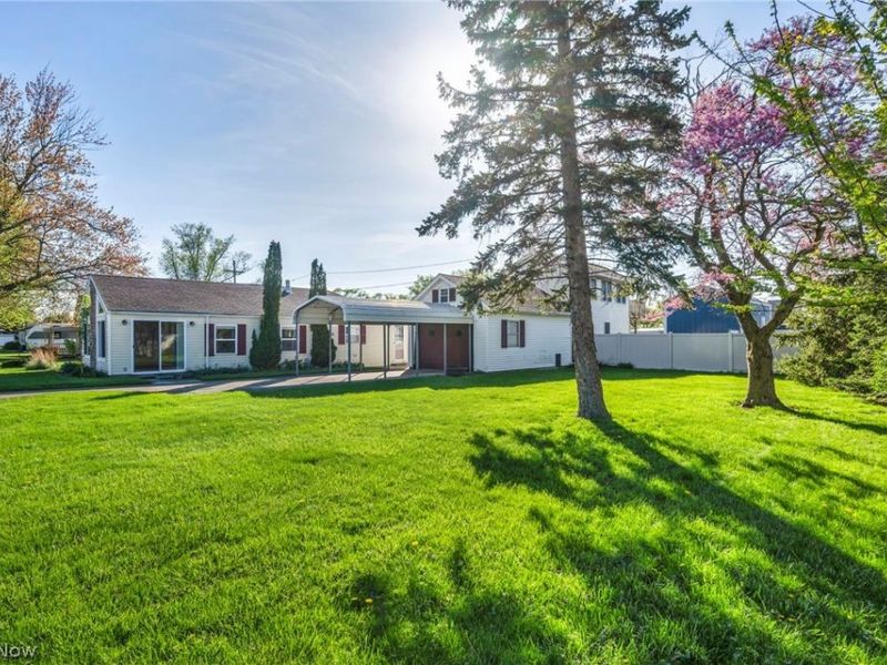 143 Oneida Trail, Sandusky, OH 44870 Photo 3