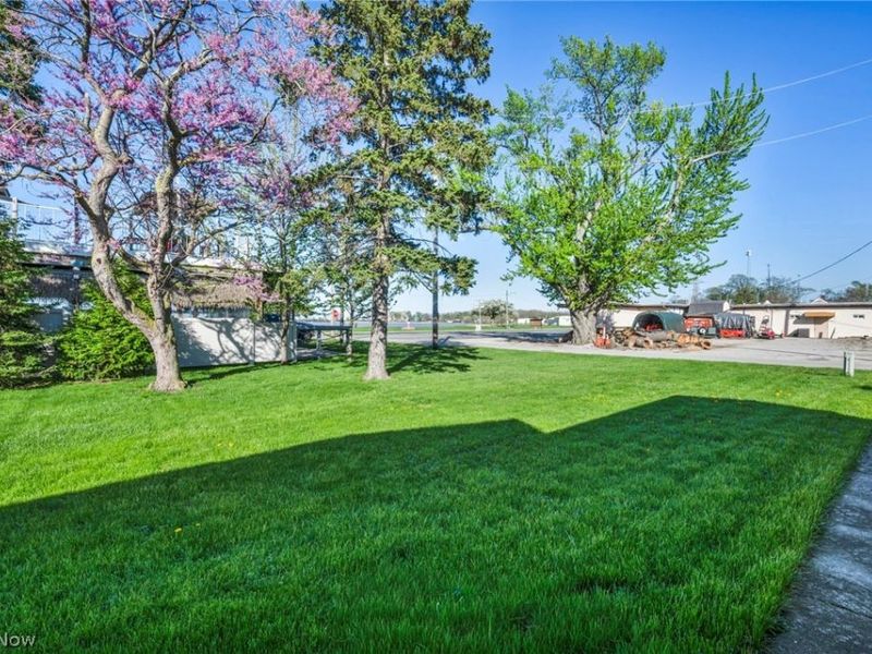 143 Oneida Trail, Sandusky, OH 44870 Photo 38