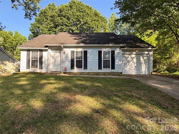 6714 Marston Court , Charlotte, NC 28215