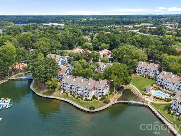 719 Southwest Drive, Davidson, NC 28036
