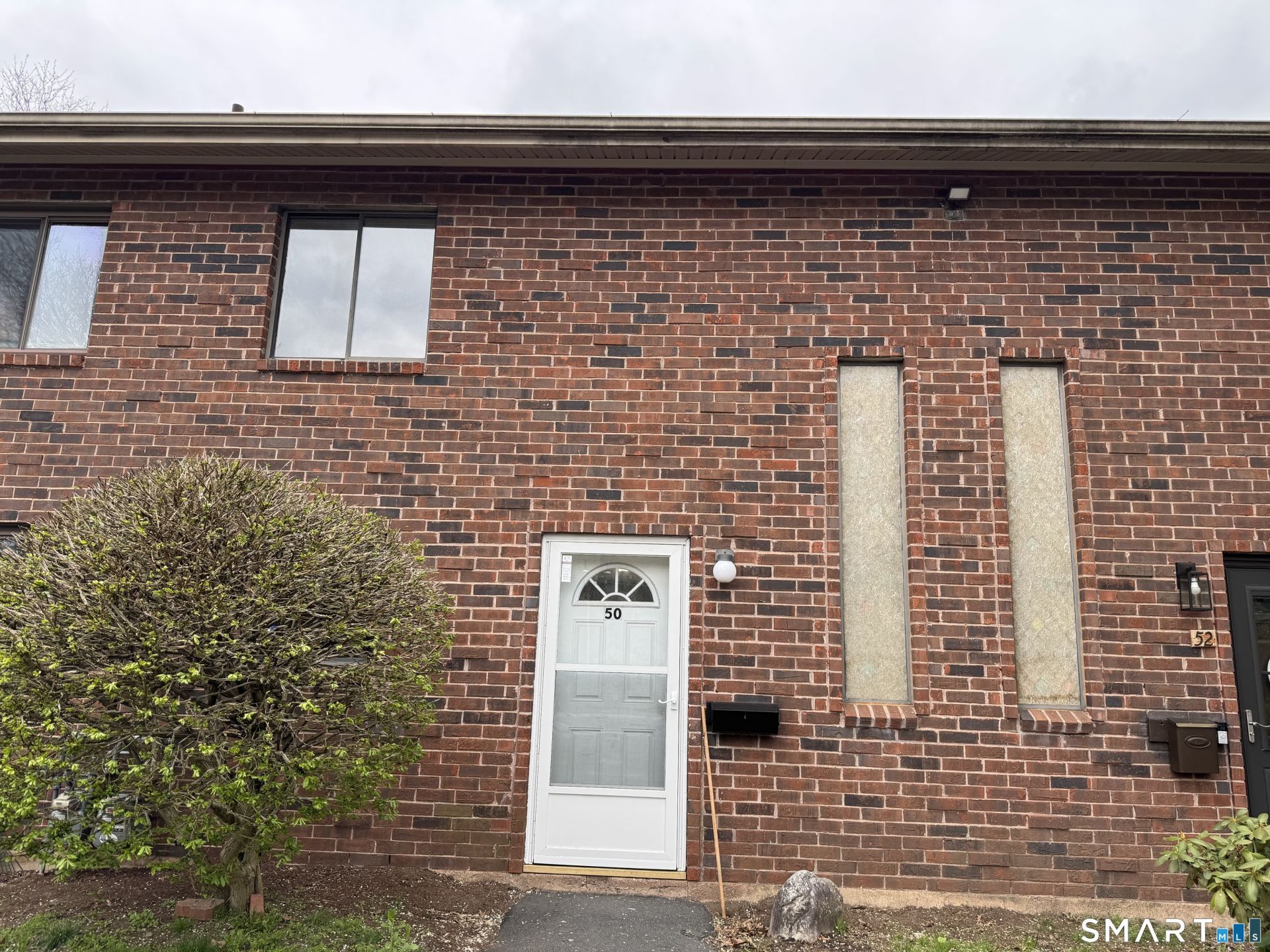 50 Wakefield, Unit 50, East Hartford, CT 06118 Main Photo