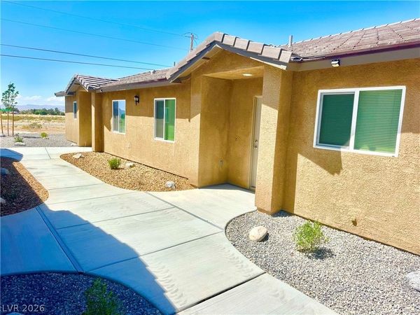 1080 S Potro Avenue , Unit 2, Pahrump, NV 89048
