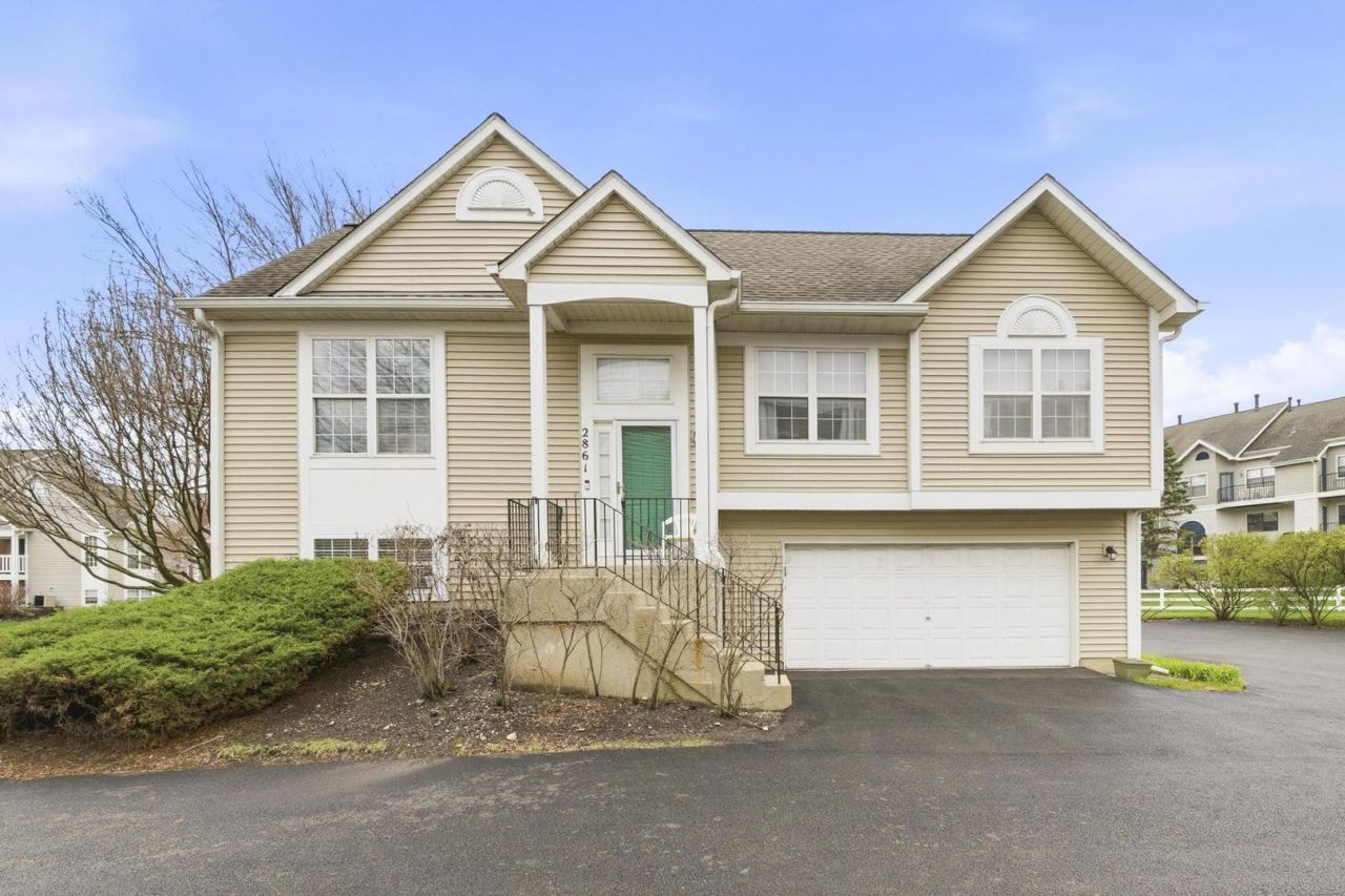 2861 Shelly Lane , Aurora, IL 60504