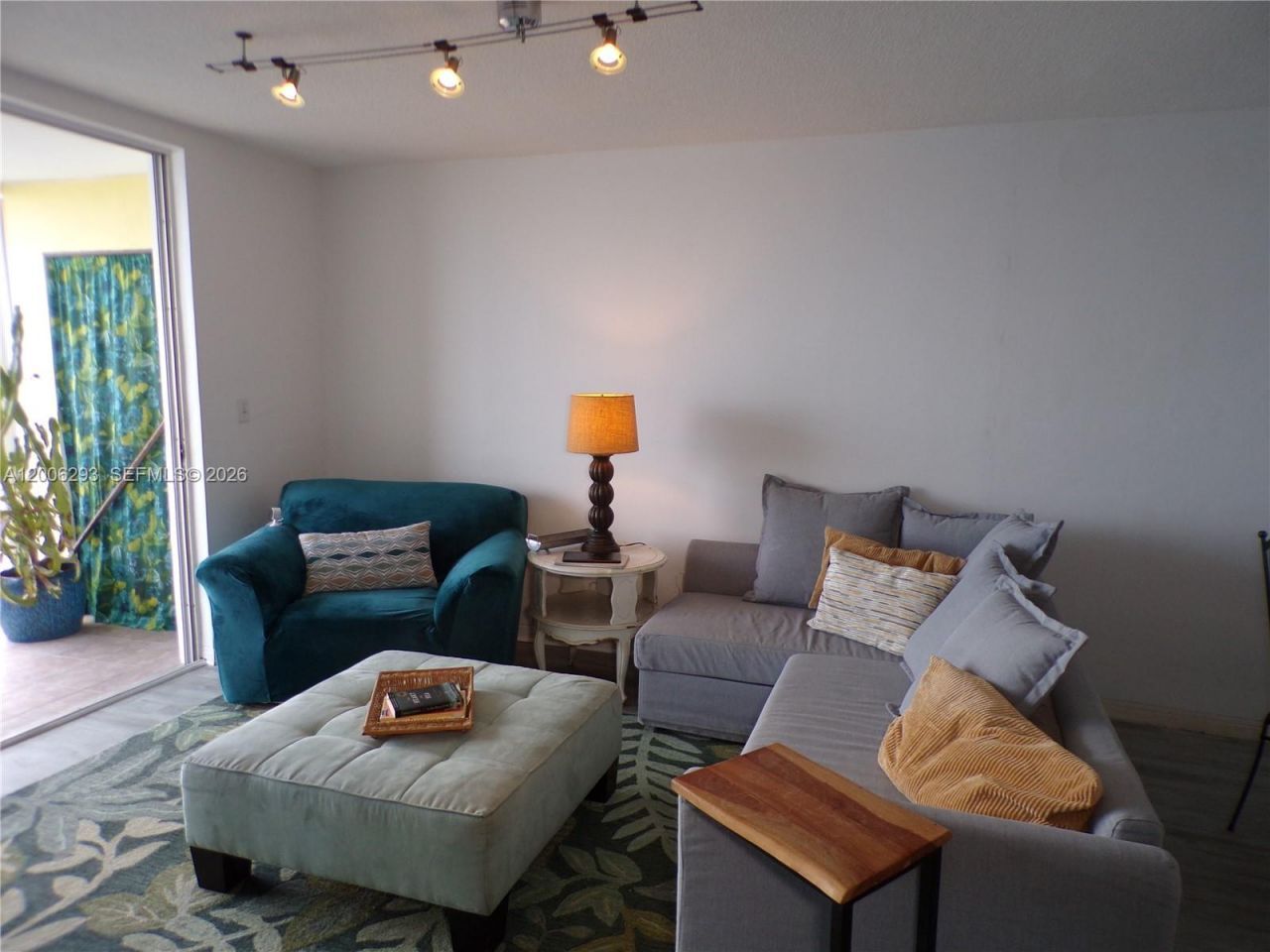 3000 Marcos Dr, Unit P609, Aventura, FL 33160 Photo