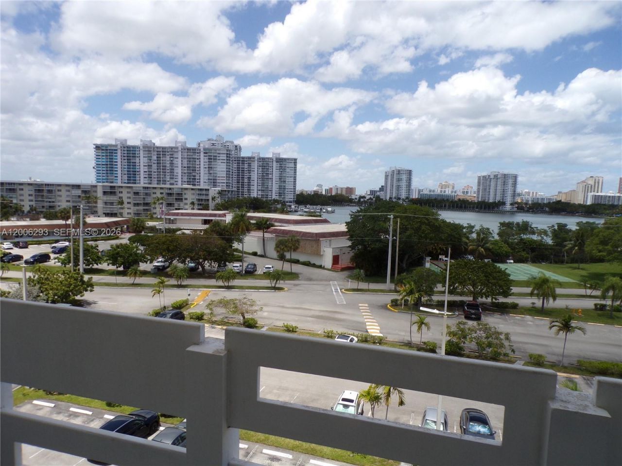 3000 Marcos Dr, Unit P609, Aventura, FL 33160 Photo