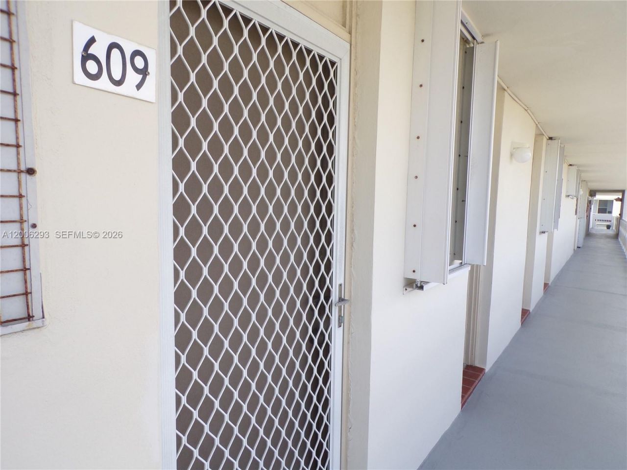 3000 Marcos Dr, Unit P609, Aventura, FL 33160 Photo