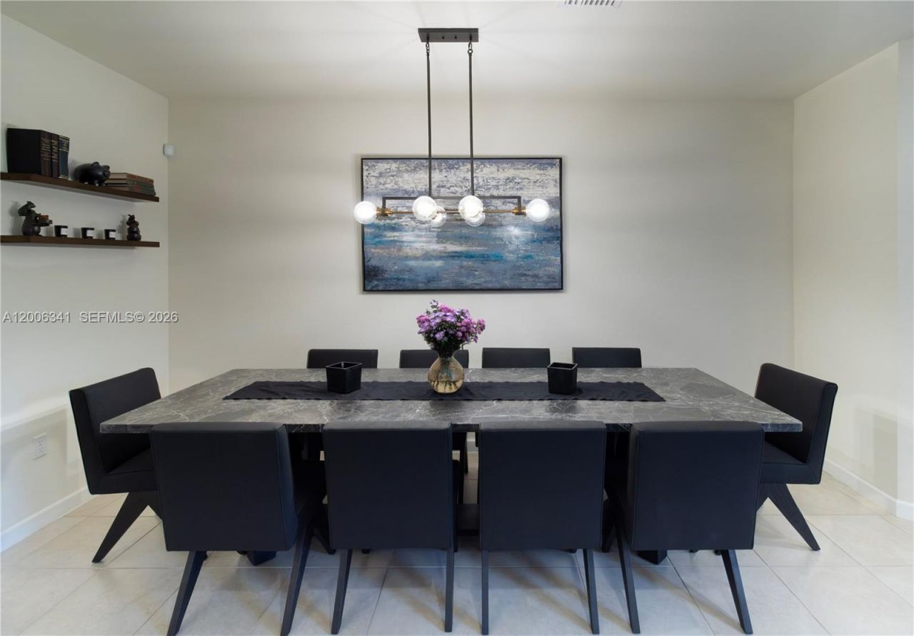 3280 W 92nd Pl, Hialeah, FL 33018 Photo