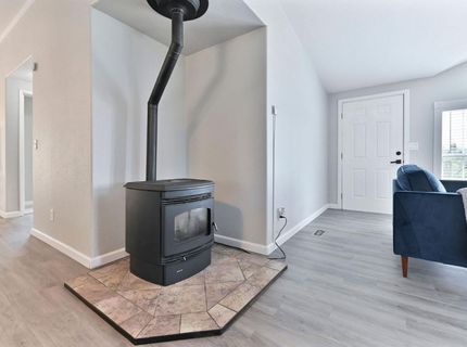 5695 Old Emigrant Trl, Mountain Ranch, CA 95246 Photo