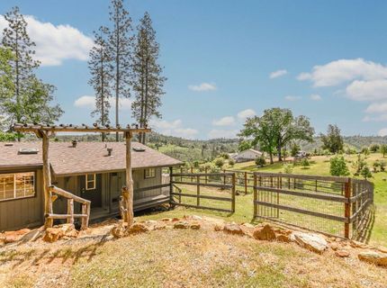 5695 Old Emigrant Trl, Mountain Ranch, CA 95246 Photo