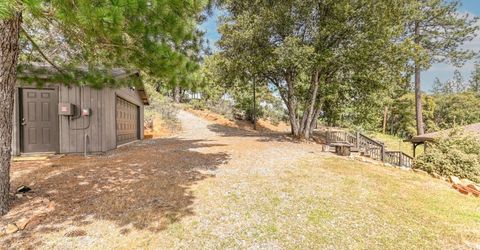 5695 Old Emigrant Trl, Mountain Ranch, CA 95246 Photo