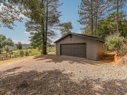 5695 Old Emigrant Trl, Mountain Ranch, CA 95246 Photo
