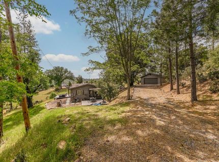 5695 Old Emigrant Trl, Mountain Ranch, CA 95246 Photo