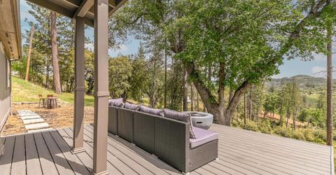 5695 Old Emigrant Trl, Mountain Ranch, CA 95246 Photo