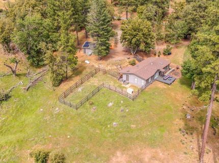 5695 Old Emigrant Trl, Mountain Ranch, CA 95246 Photo