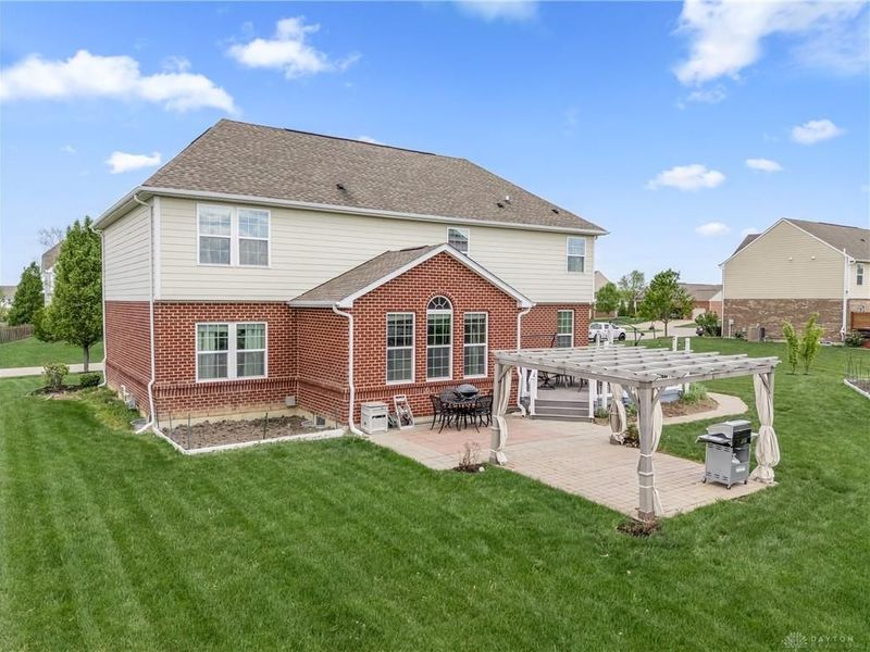 9448 Aspen Brook Court, Centerville, OH 45458 Photo 4