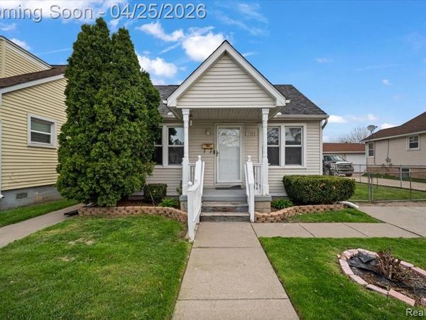 1588 Garfield Avenue , Lincoln Park, MI 48146