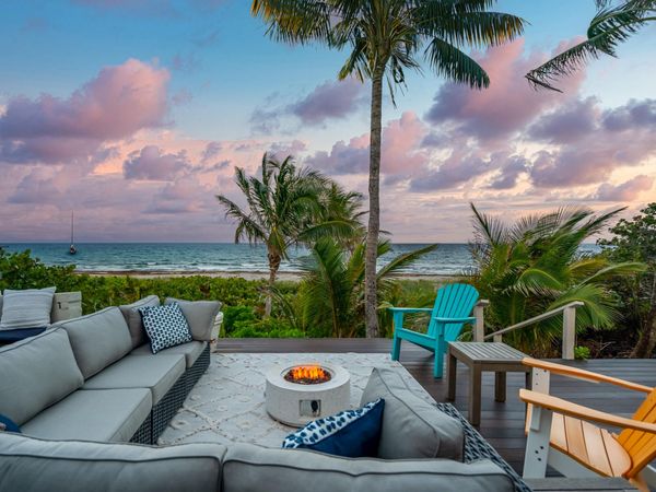 2330 N Ocean Boulevard, Boca Raton, FL 33431