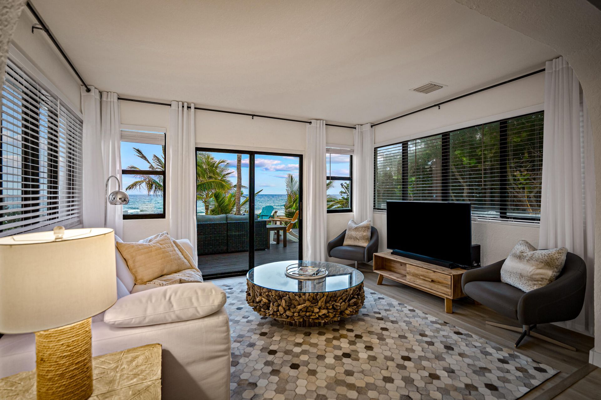 2330 N Ocean Boulevard, Boca Raton, FL 33431 Photo