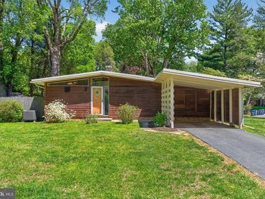 2931 PINE SPRING ROAD, FALLS CHURCH, VA 22042