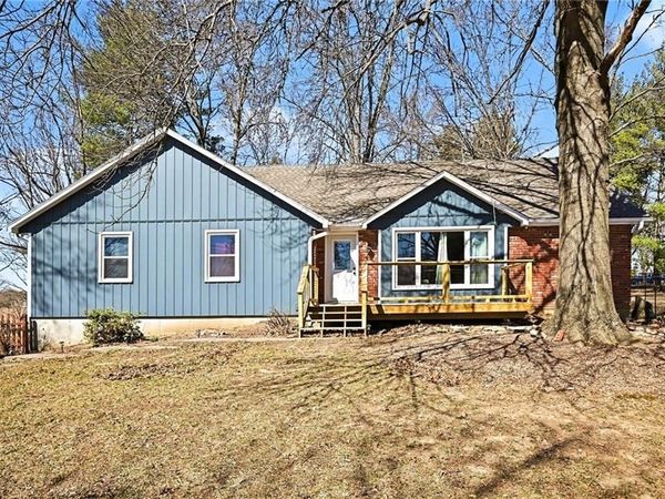 1228 Town And Country Lane, Plattsburg, MO 64477