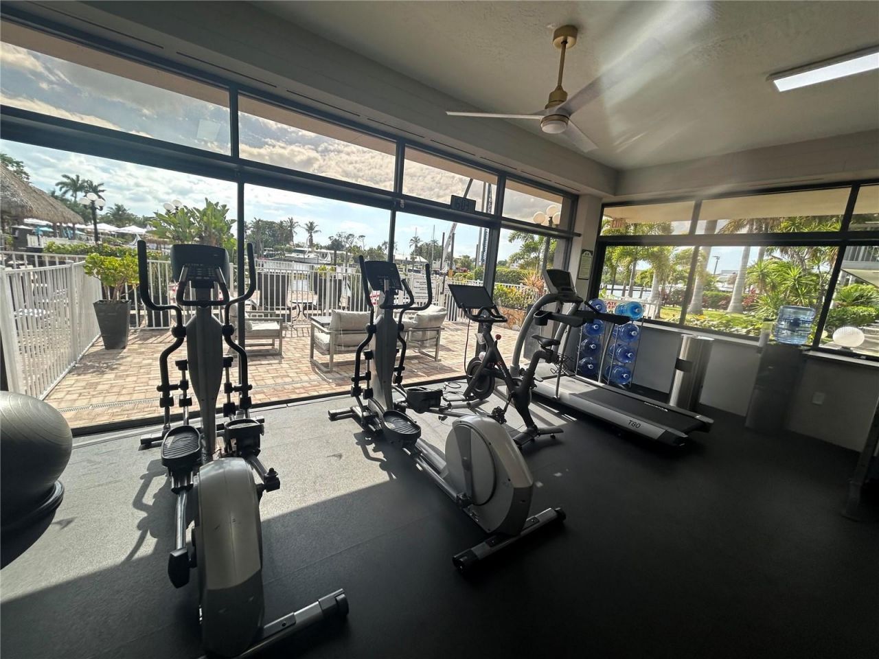 7150 N Tamiami Trail, Unit S-604, Sarasota, FL 34243 Photo