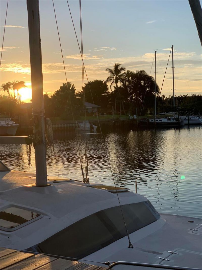 7150 N Tamiami Trail, Unit S-604, Sarasota, FL 34243 Photo