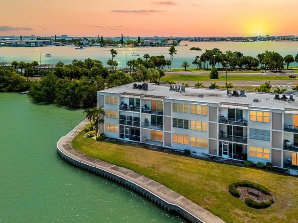 7401 BAY ISLAND DRIVE S, Unit 337, SOUTH PASADENA, FL 33707