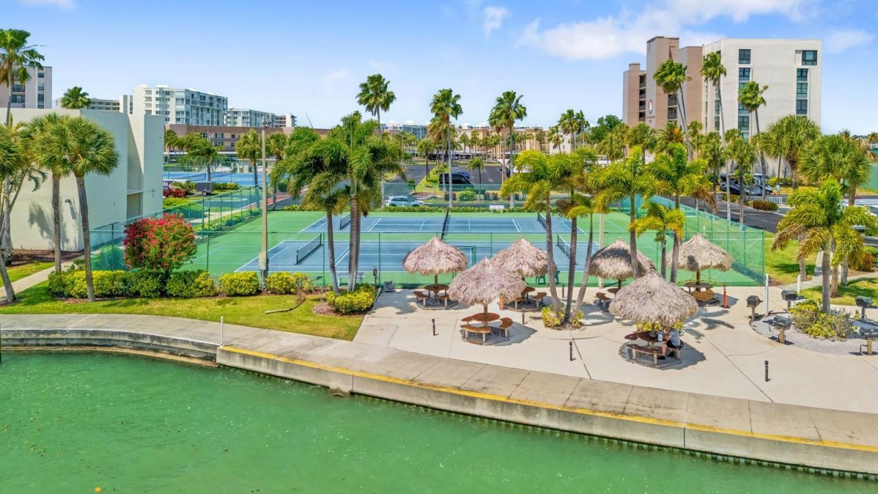7401 Bay Island Drive S, Unit 337, South Pasadena, FL 33707 Photo