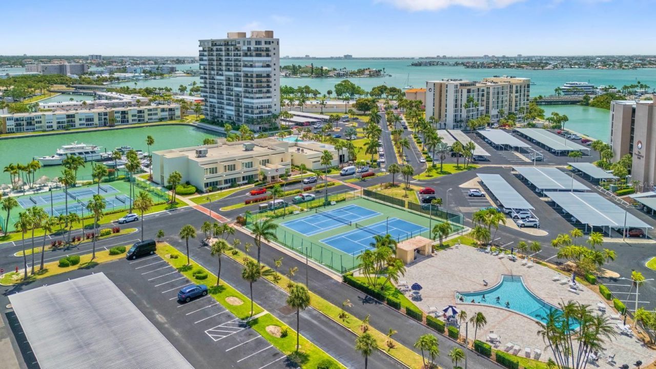 7401 Bay Island Drive S, Unit 337, South Pasadena, FL 33707 Photo