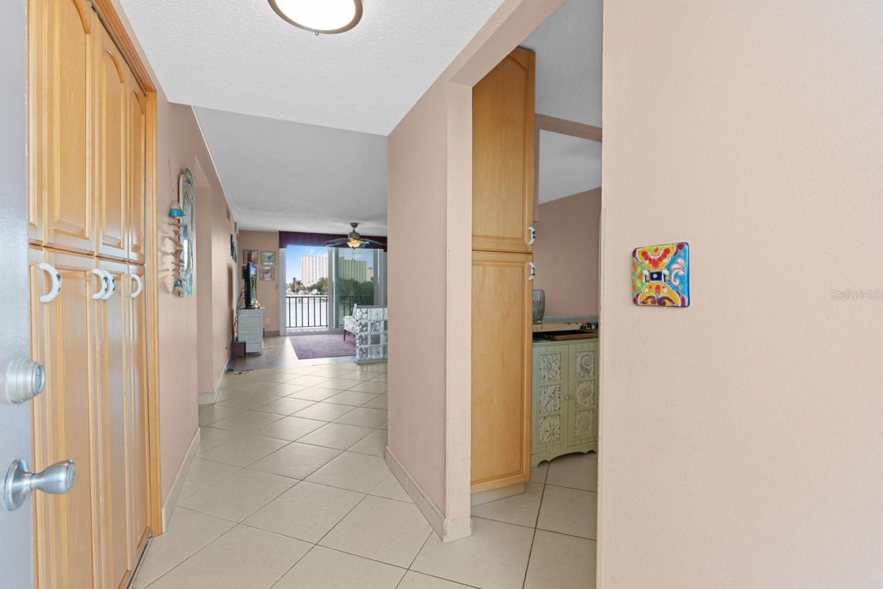 7401 Bay Island Drive S, Unit 337, South Pasadena, FL 33707 Photo