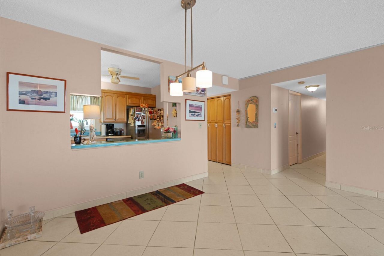 7401 Bay Island Drive S, Unit 337, South Pasadena, FL 33707 Photo