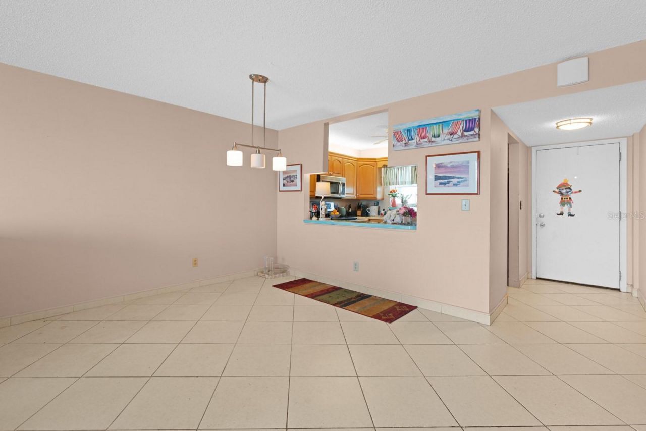 7401 Bay Island Drive S, Unit 337, South Pasadena, FL 33707 Photo