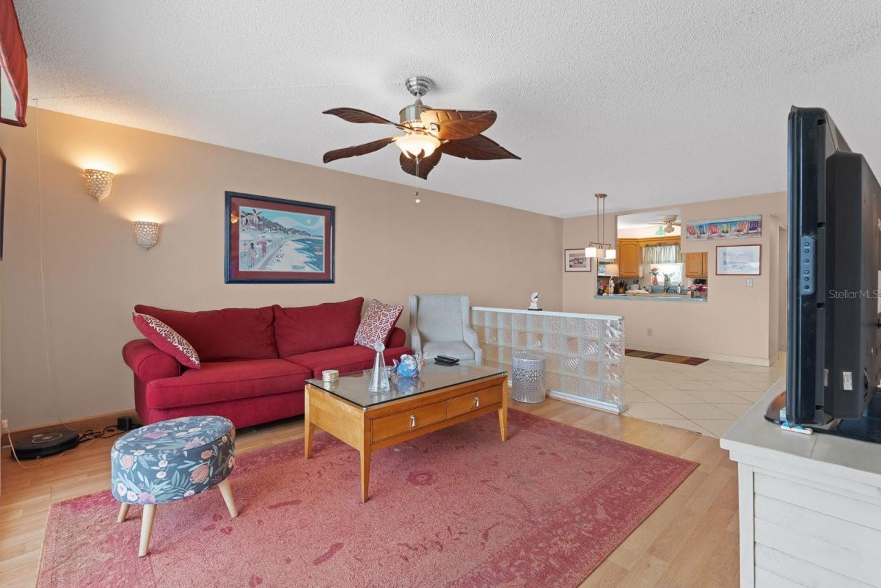 7401 Bay Island Drive S, Unit 337, South Pasadena, FL 33707 Photo
