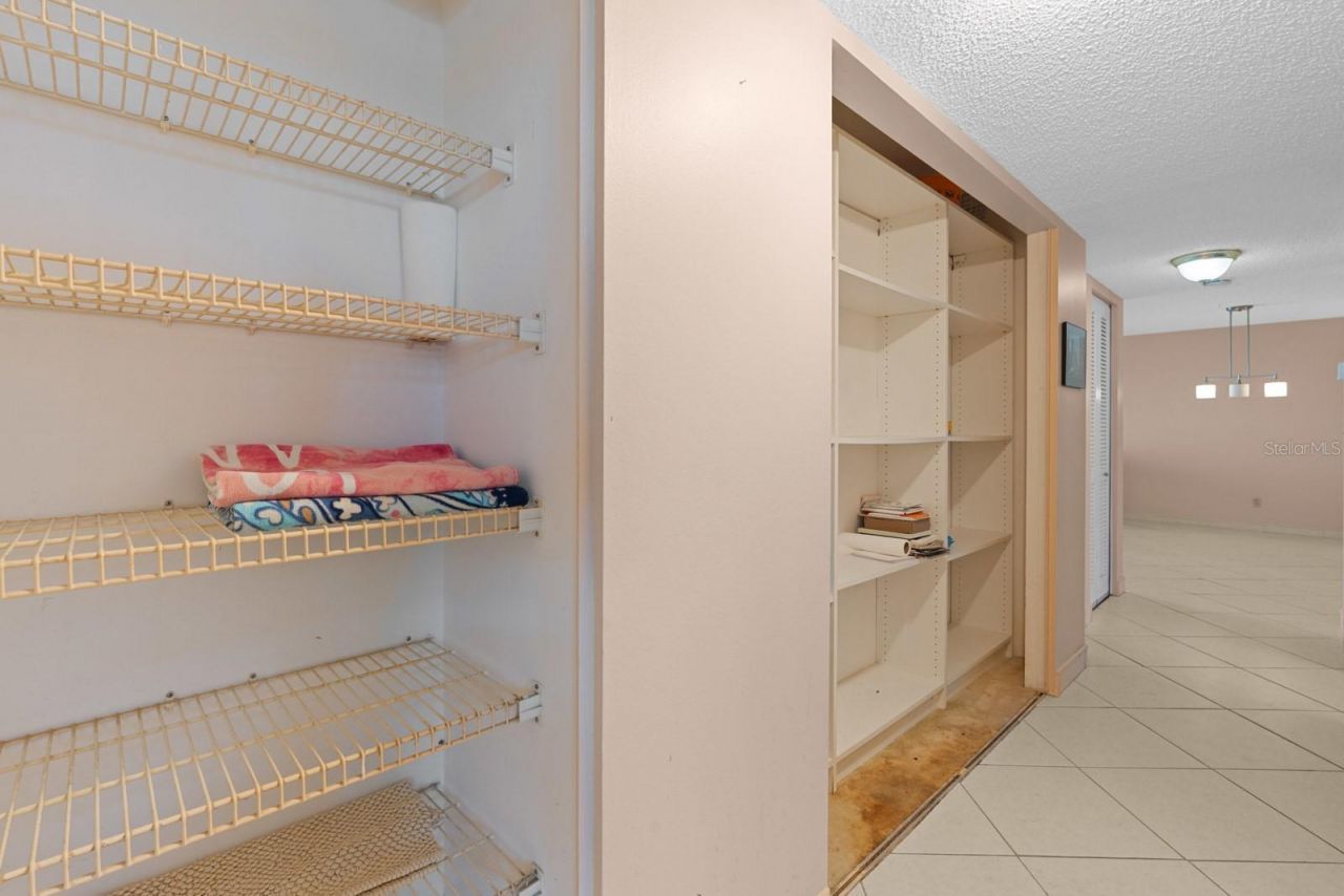 7401 Bay Island Drive S, Unit 337, South Pasadena, FL 33707 Photo