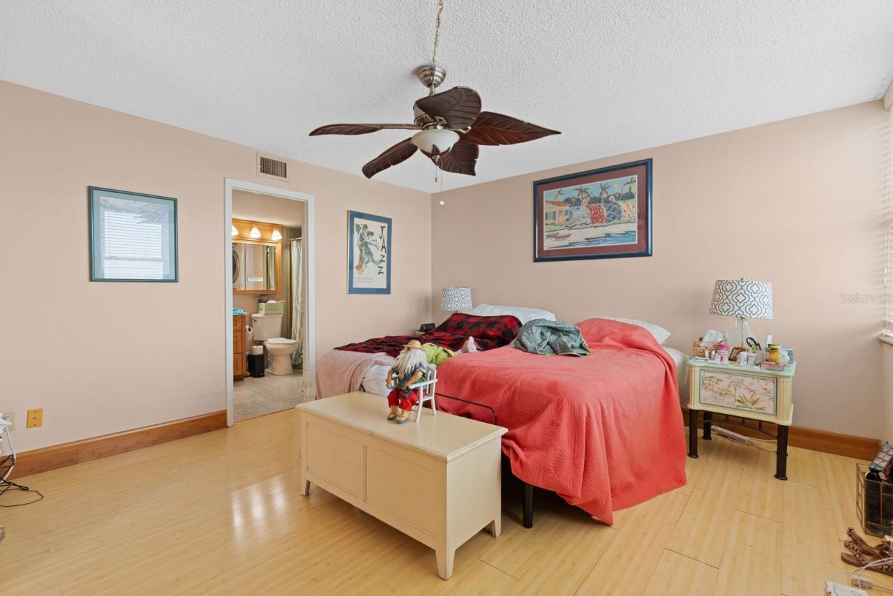 7401 Bay Island Drive S, Unit 337, South Pasadena, FL 33707 Photo