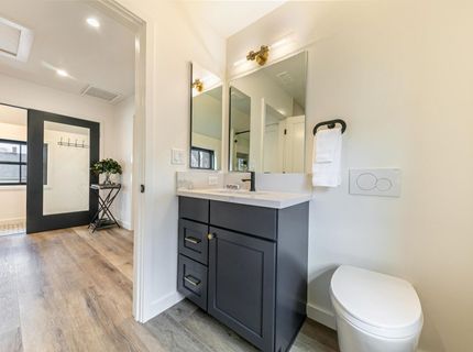 10017 East River Street, Truckee, CA 96161 Photo