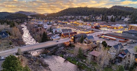 10017 East River Street, Truckee, CA 96161 Photo