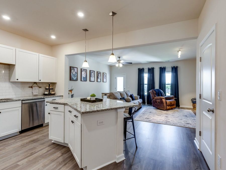 Property Image 6