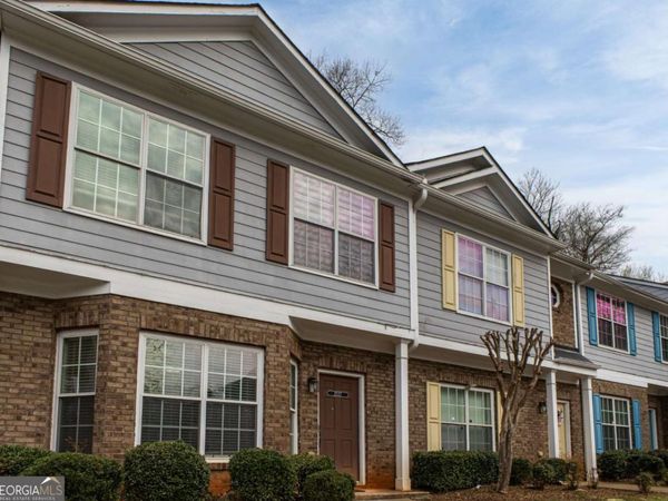 2527 Walden Lake Drive, Decatur, GA 30035