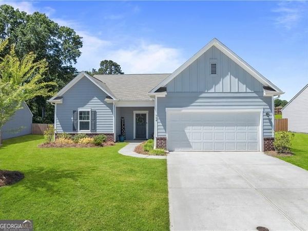 754 Bentwater Way, Hoschton, GA 30548
