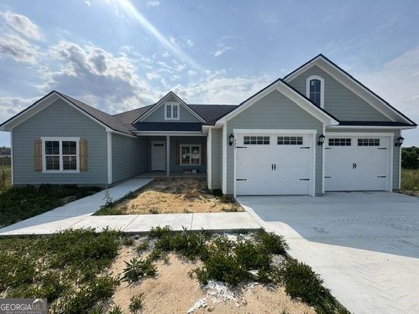 402 Bailey Circle, Thomasville, GA 31757
