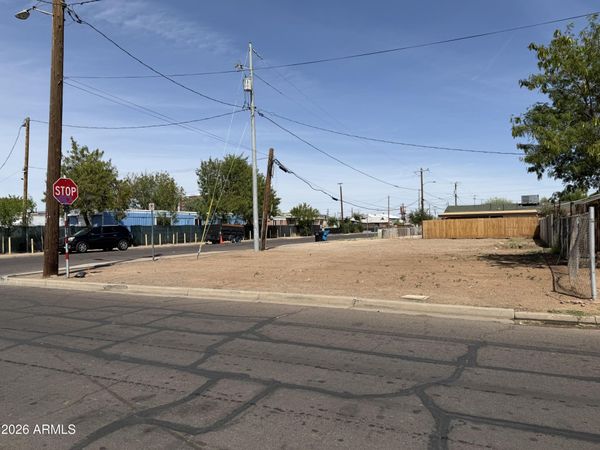 2301 E Taylor Street, Unit -, Phoenix, AZ 85006