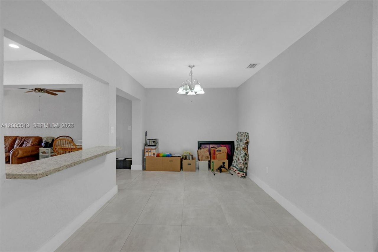 862 W 79th St , Hialeah, FL 33014 Photo