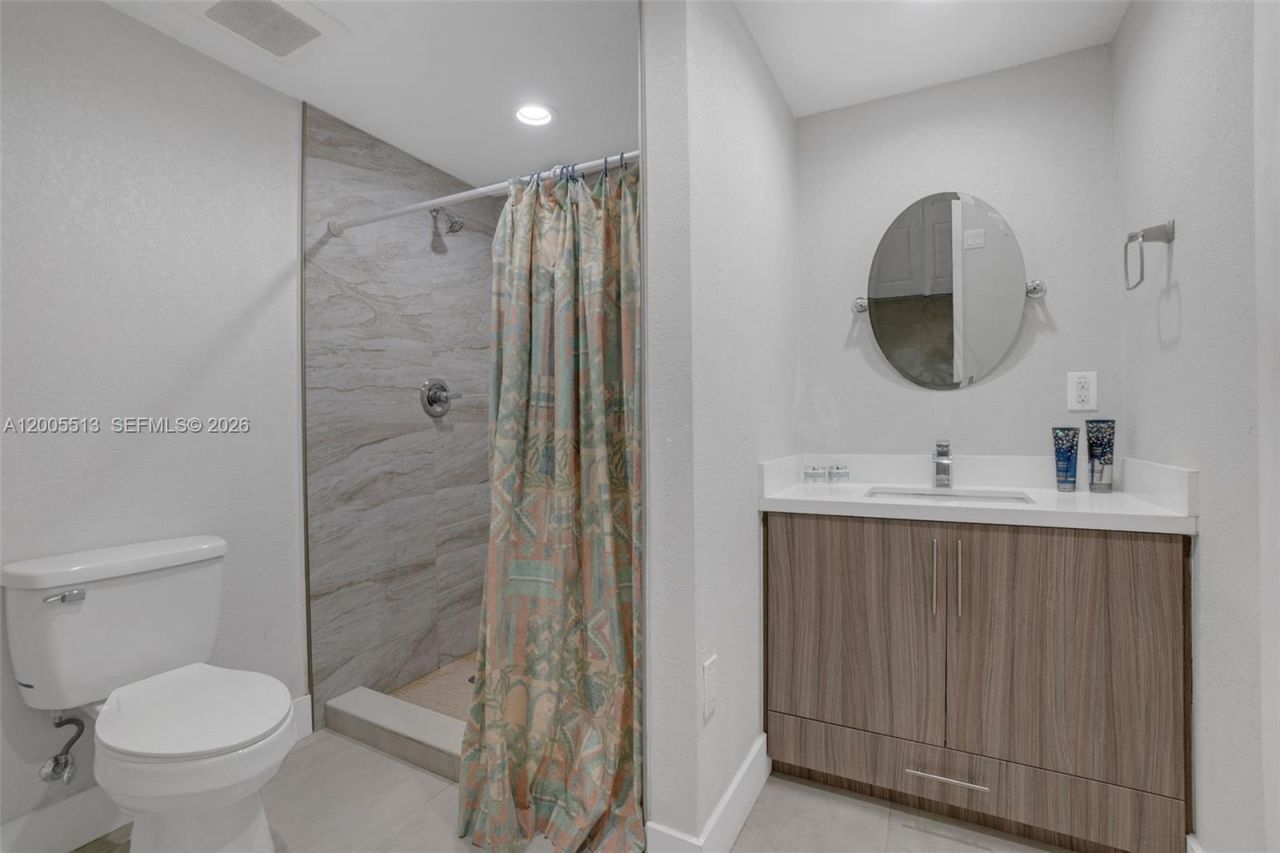 862 W 79th St , Hialeah, FL 33014 Photo