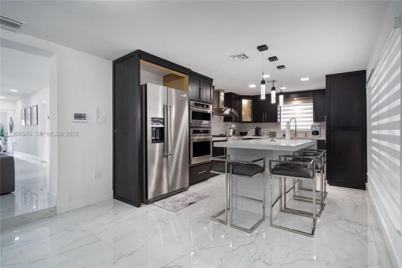150 NW 130th Ave , Miami, FL 33182 Photo