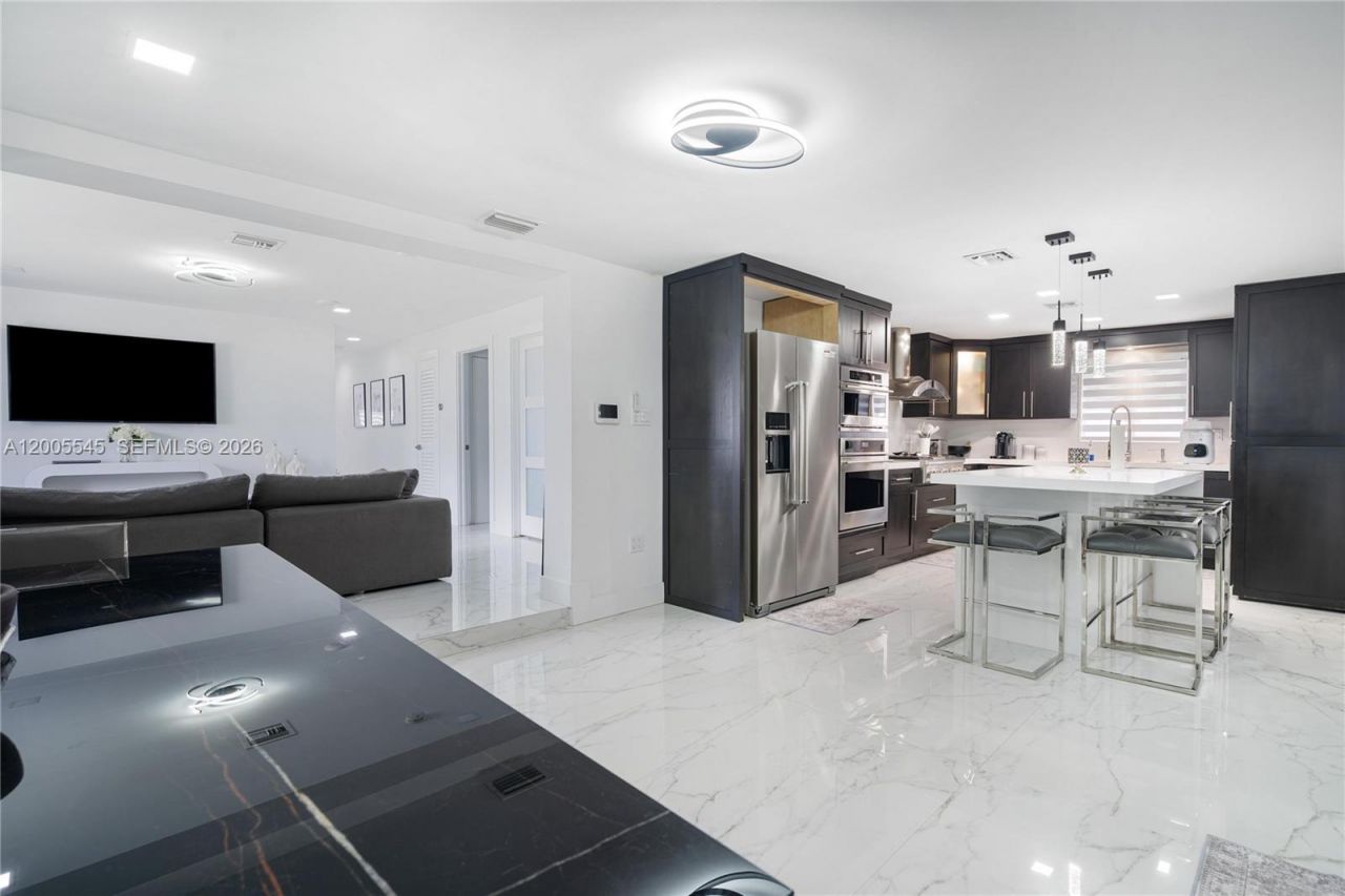 150 NW 130th Ave , Miami, FL 33182 Photo