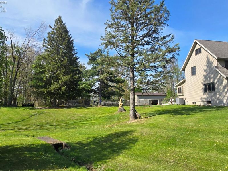 8113 Darrow Road, Huron, OH 44839 Photo 3